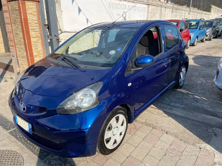 Toyota Aygo 2008 photo 2