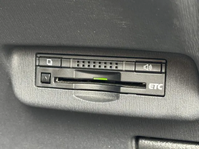 Toyota Prius 2014 photo 5