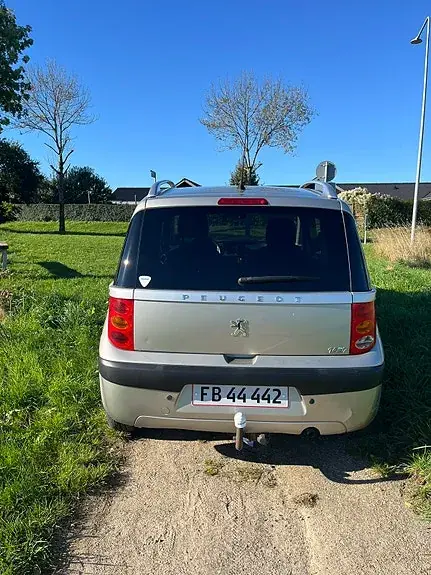 Peugeot 1007 2006 photo 5