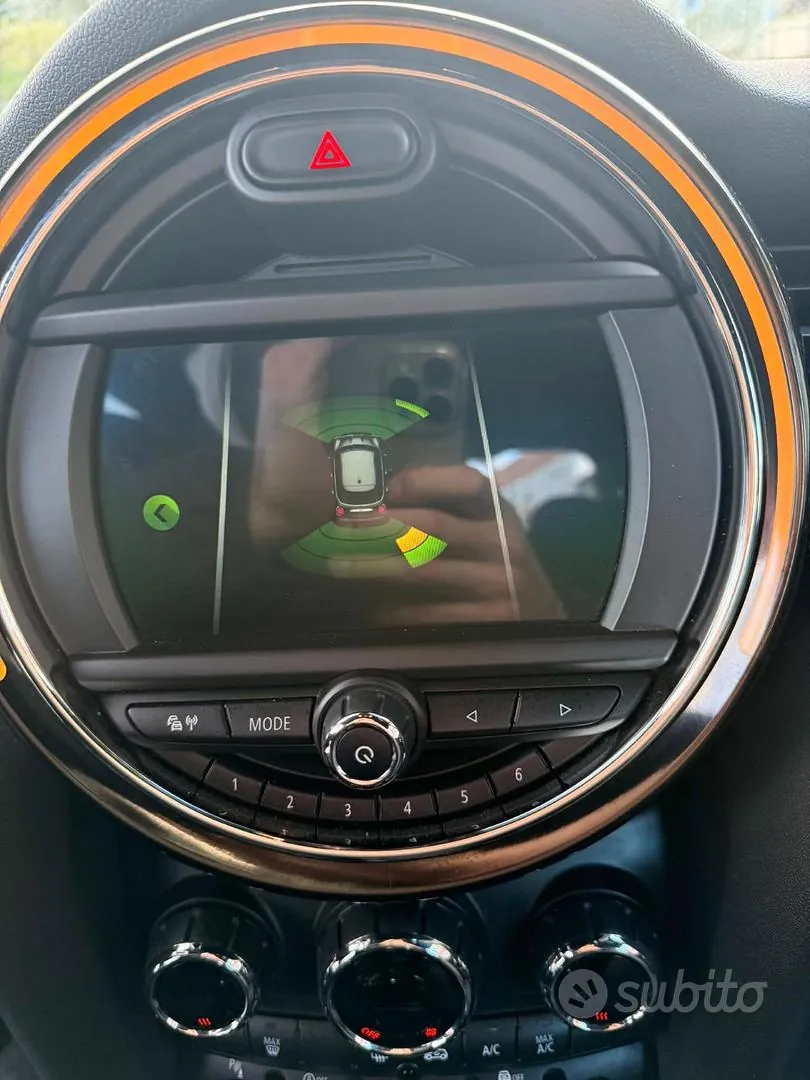Mini Cooper D 2019 photo 5