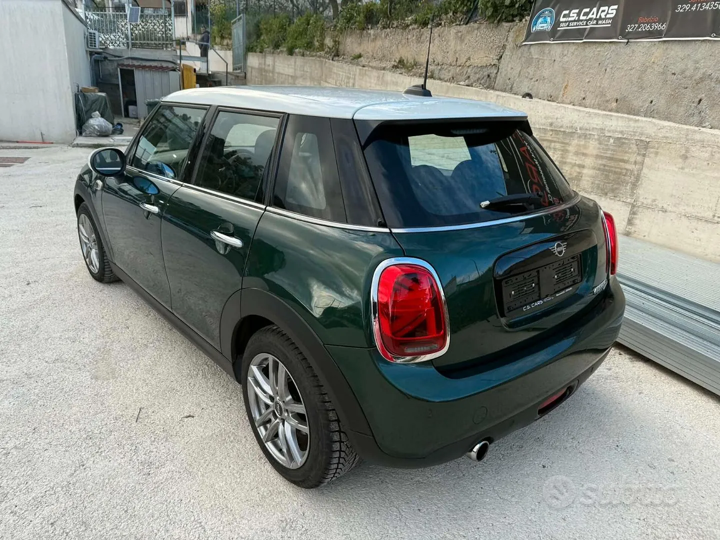 Mini Cooper D 2019 photo 3
