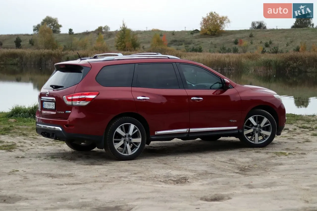 Nissan Pathfinder 2014 photo 4
