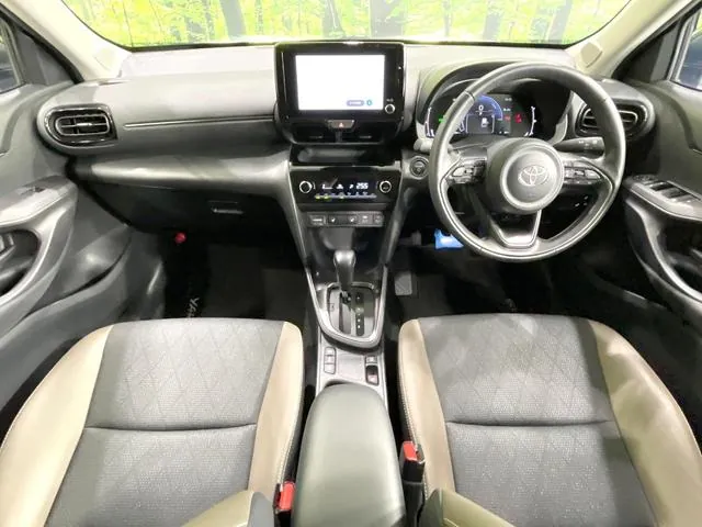 Toyota Yaris Cross Hybrid Z 2024 photo 2