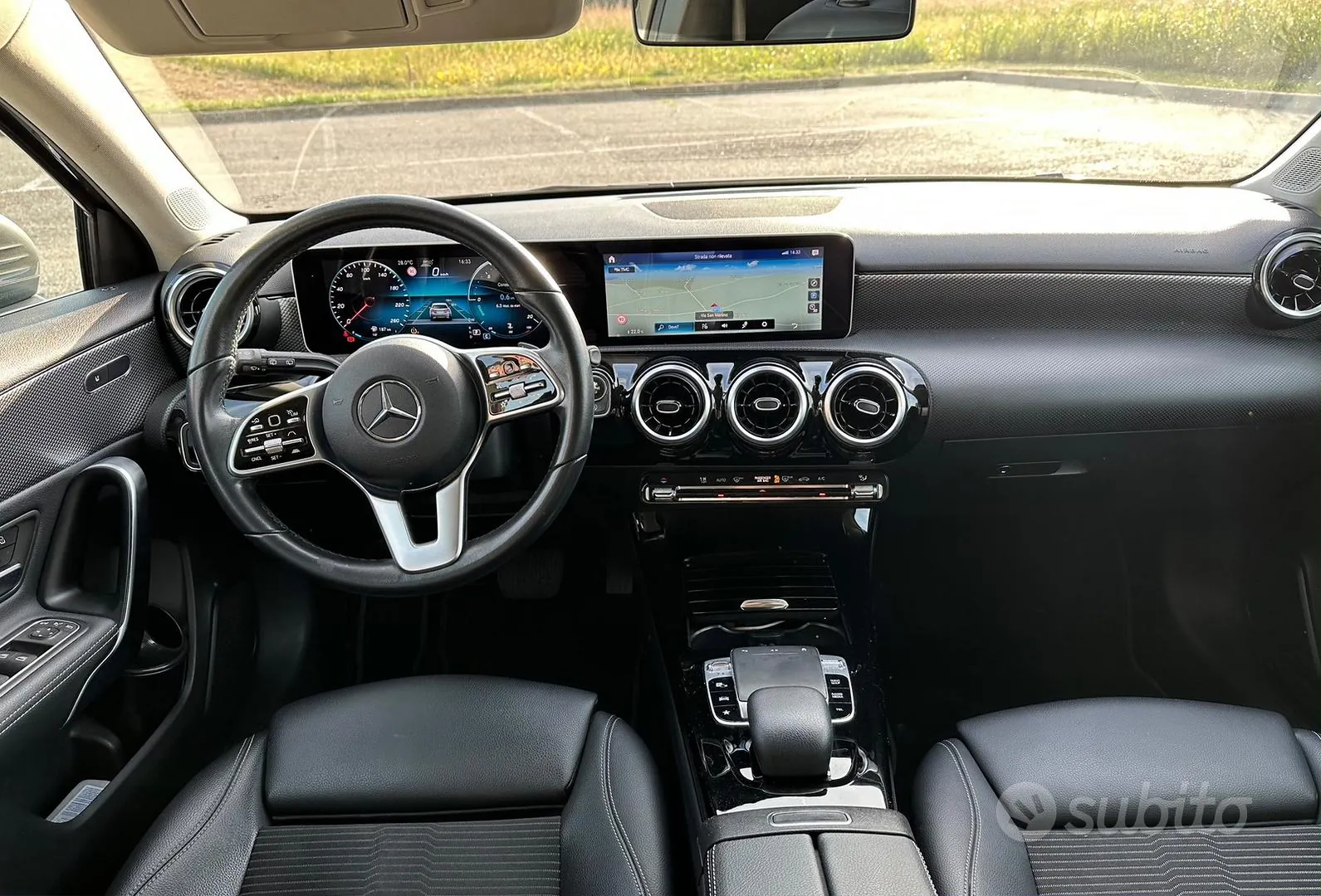 Mercedes-Benz A-Class 2018 photo 3
