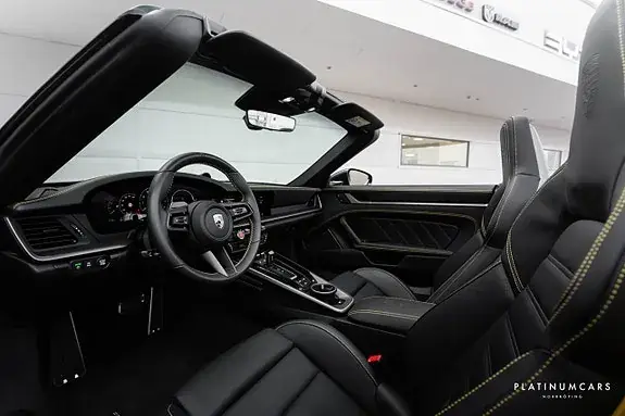 Porsche 911 2026 photo 5