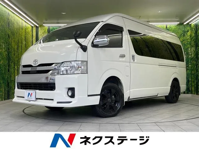 Toyota Hiace Wagon