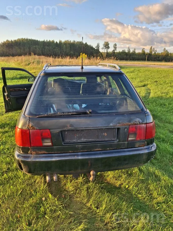 Audi Quattro 1996 photo 2