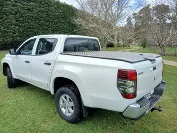 Mitsubishi Triton 2021 photo 4