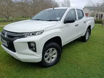 Mitsubishi Triton 2021 photo 3