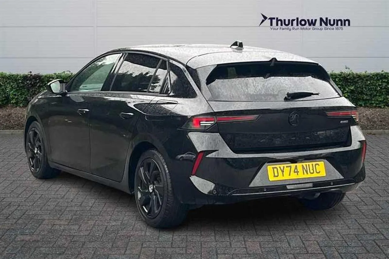 Vauxhall Astra 2024 photo 5