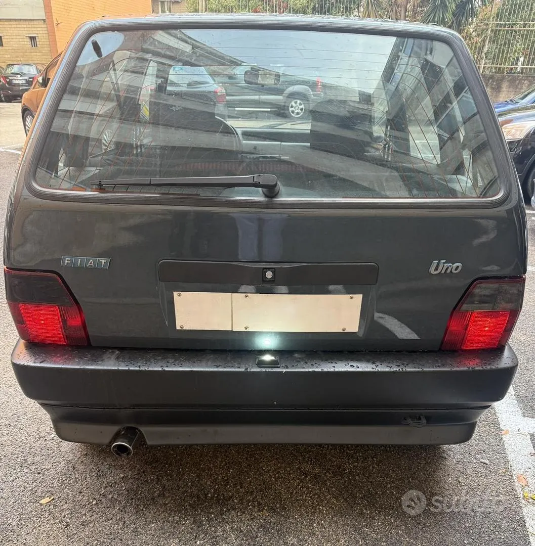 Fiat Uno 1992 photo 4