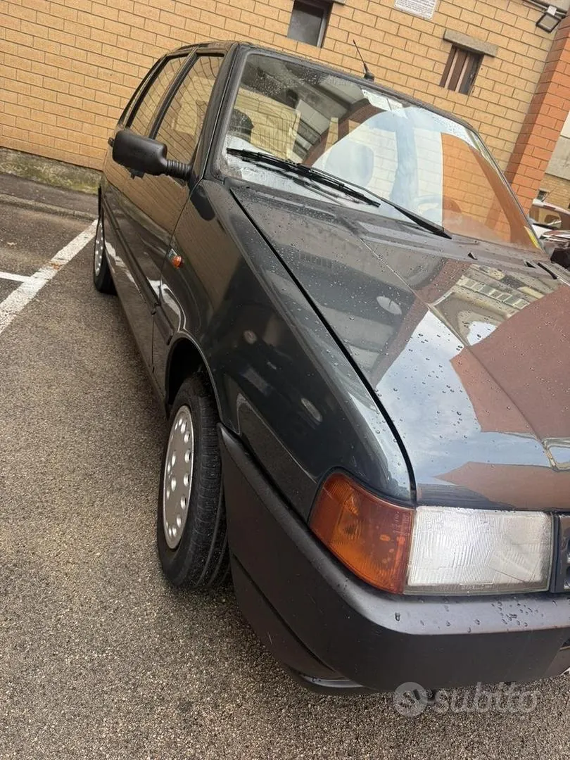 Fiat Uno 1992 photo 2