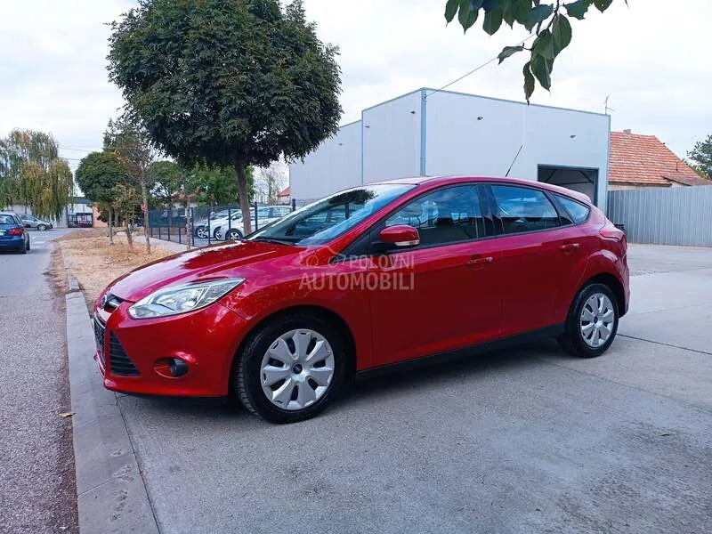Ford Focus 2014 photo 5