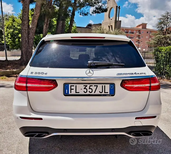 Mercedes-Benz E-Class 2017 photo 4