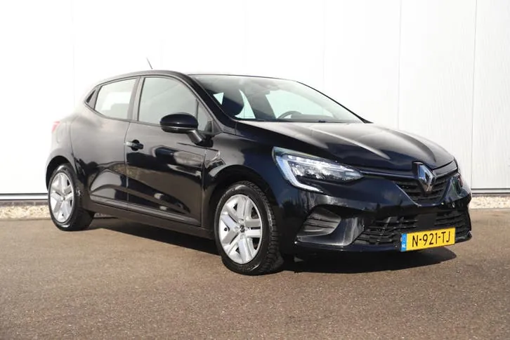 Renault Clio 2022 photo 3