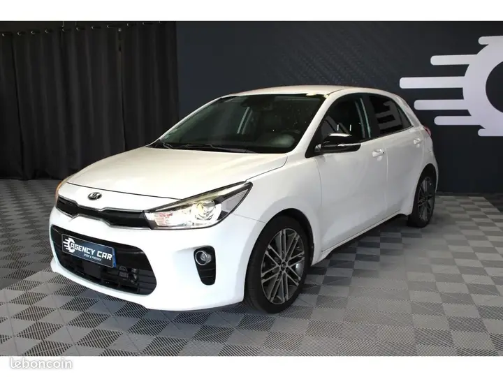 Kia Rio 2018 photo 2