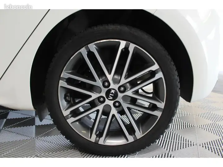 Kia Rio 2018 photo 5