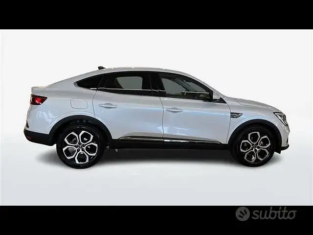 Renault Arkana 2023 photo 4