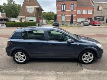 Opel Astra 2008 photo 3