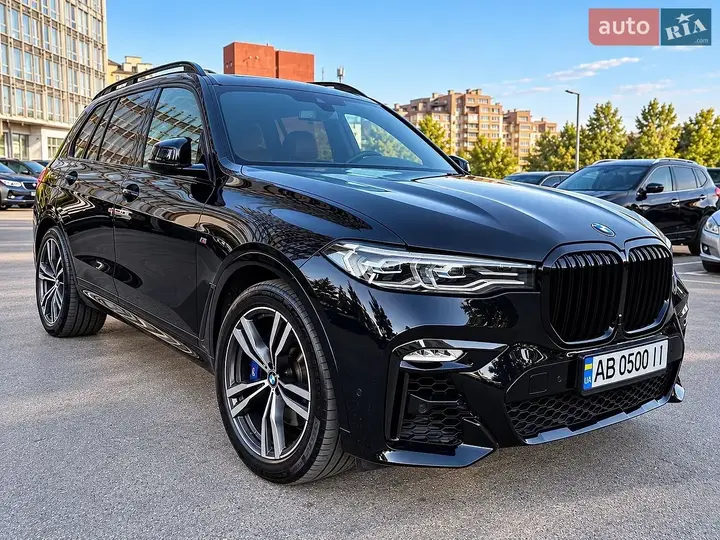 BMW X7