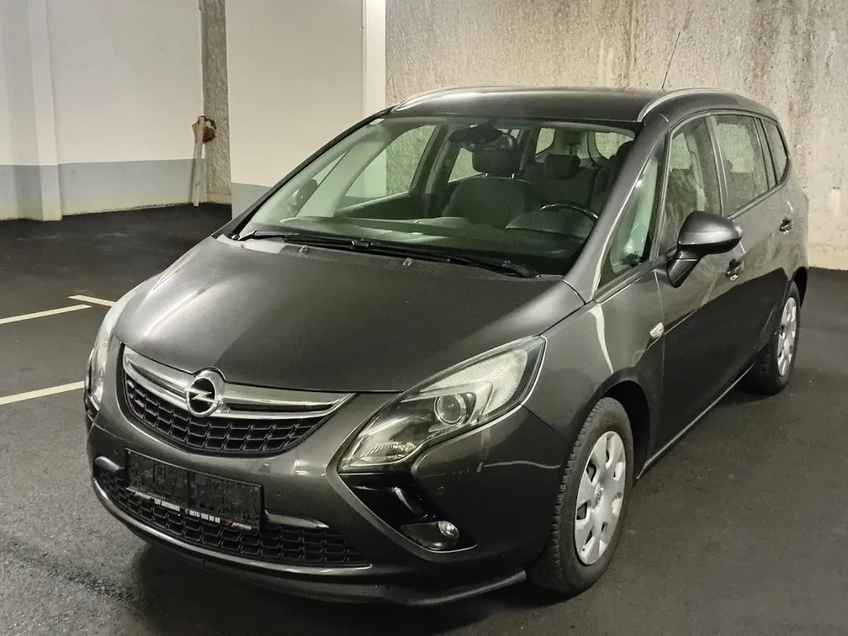 Opel Zafira Tourer