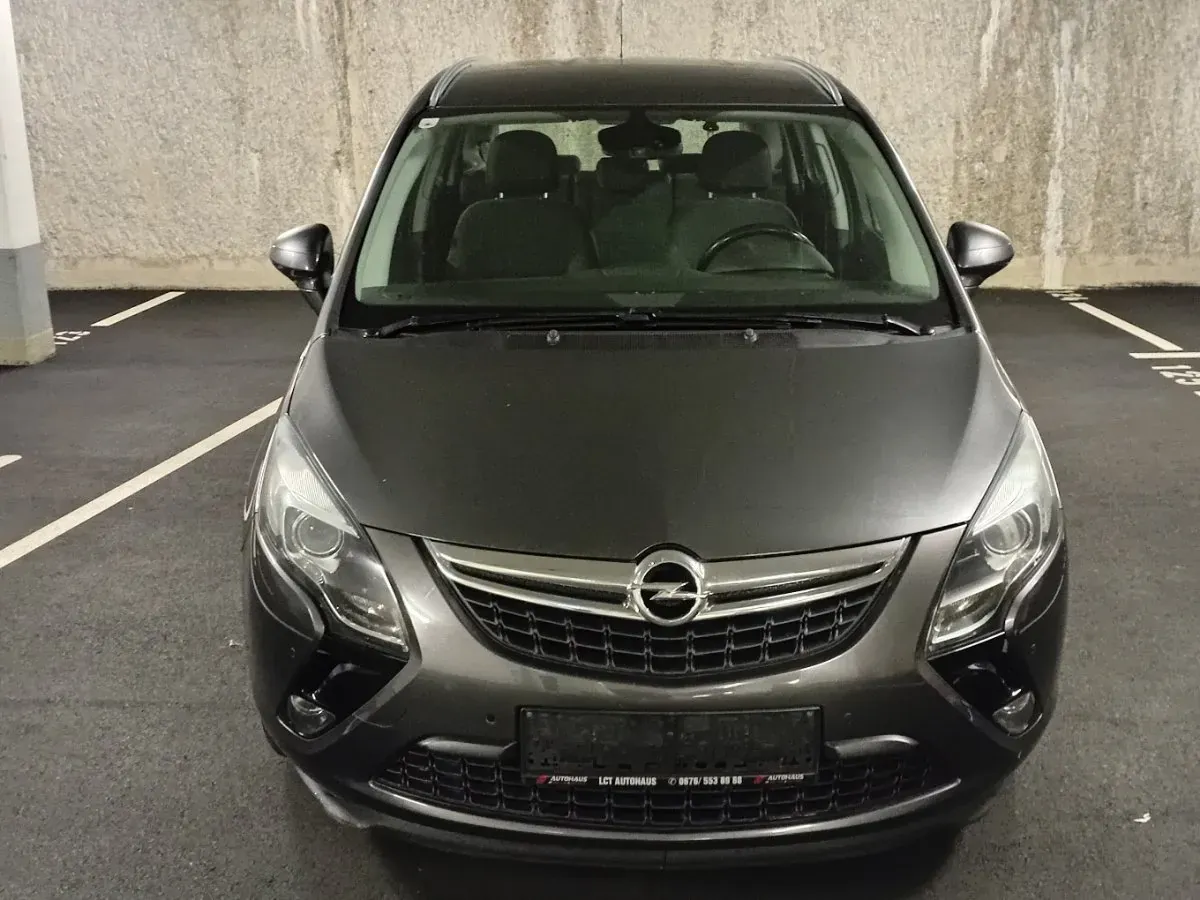 Opel Zafira Tourer 2013 photo 2