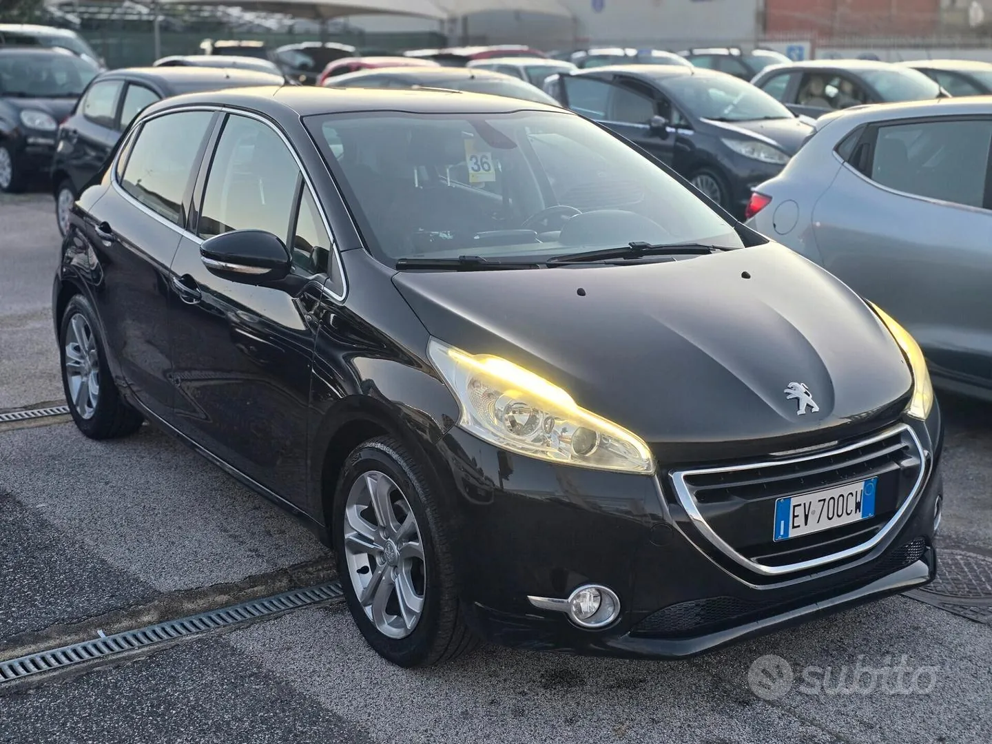 Peugeot 208 2014 photo 4