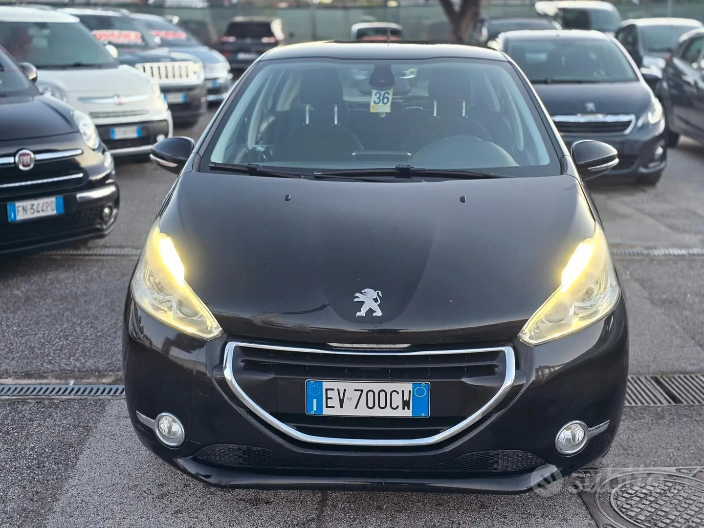 Peugeot 208 2014 photo 2
