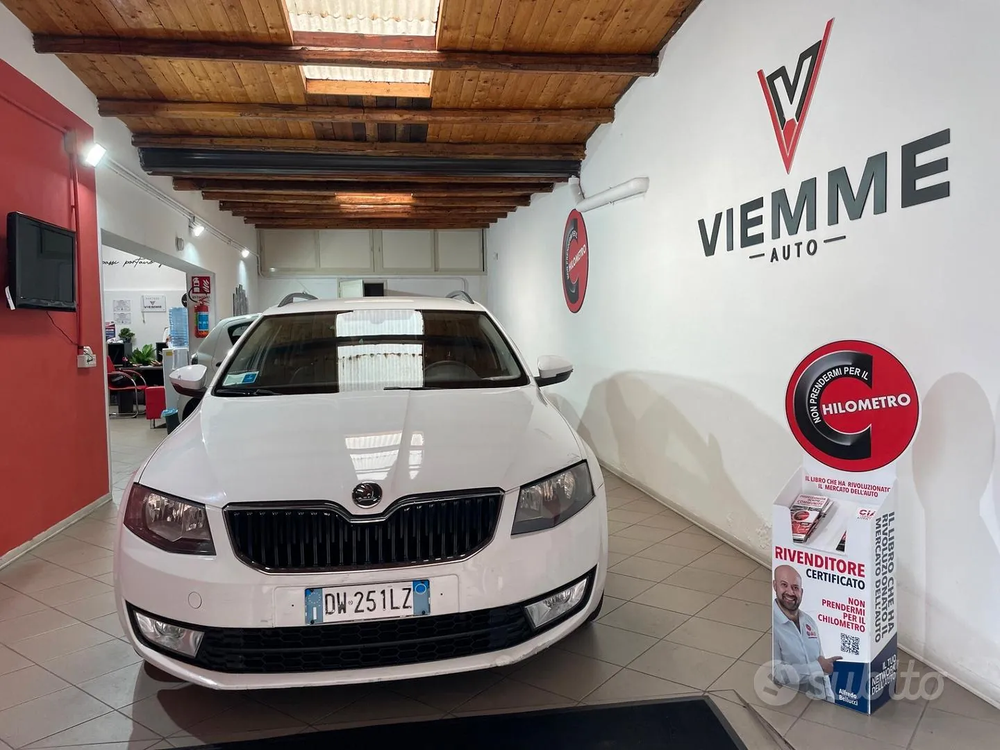Skoda Octavia 2014 photo 2