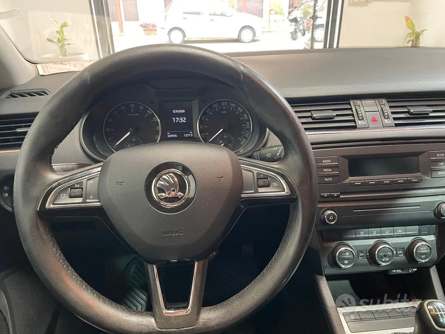 Skoda Octavia 2014 photo 4