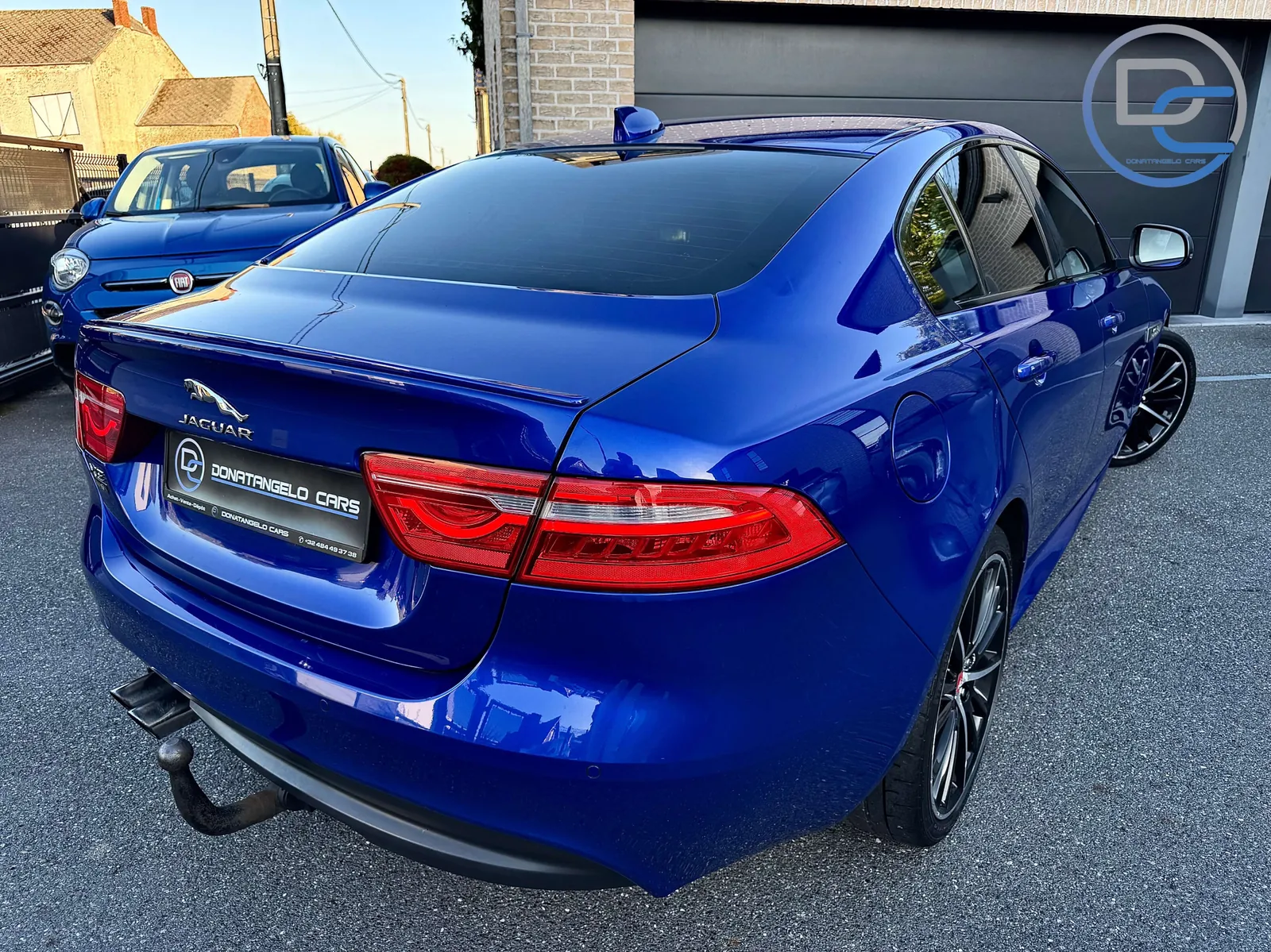 Jaguar Xe 2017 photo 4