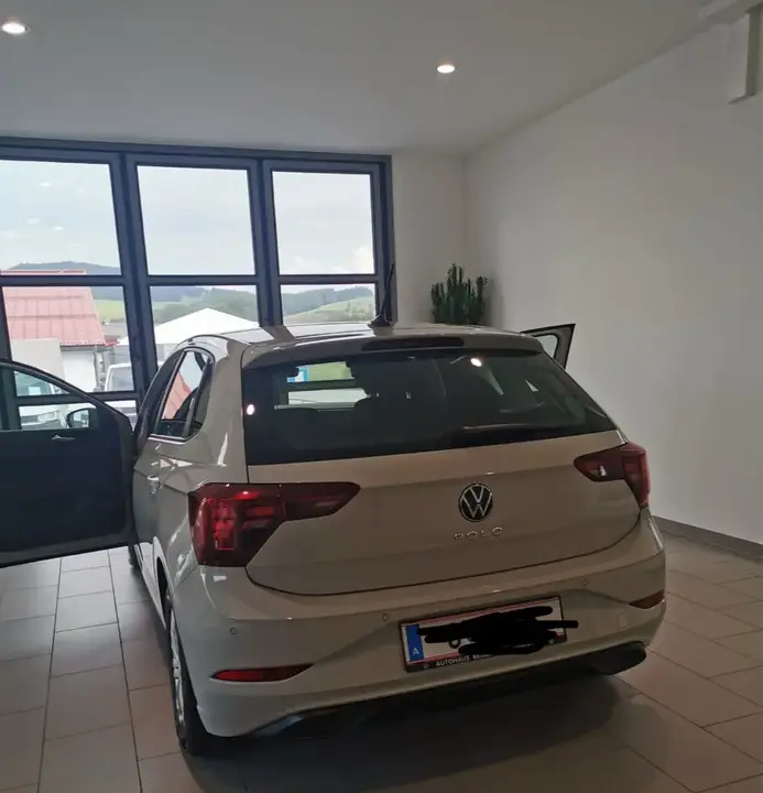 Volkswagen Polo 2022 photo 2
