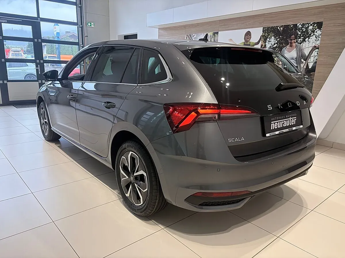 Skoda Scala 2026 photo 2