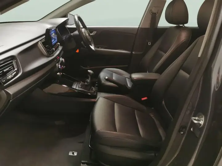 Kia Rio 2021 photo 4