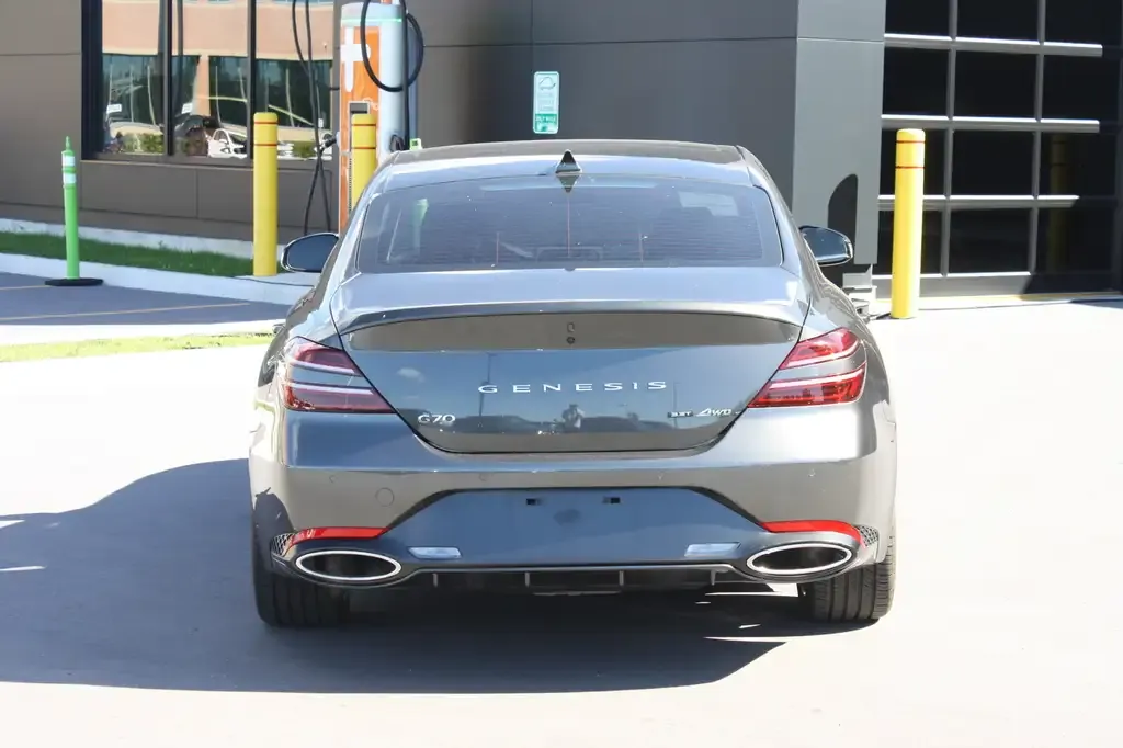 Genesis G70 2023 photo 4