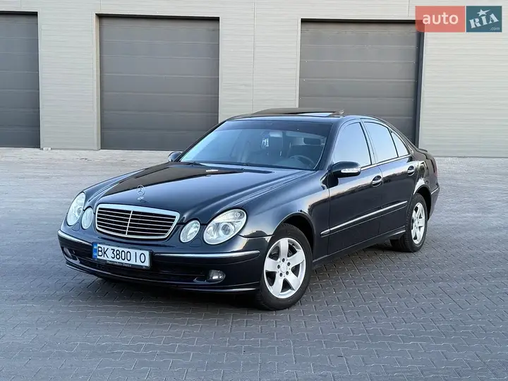 Mercedes-Benz E-Class 2002 photo 5