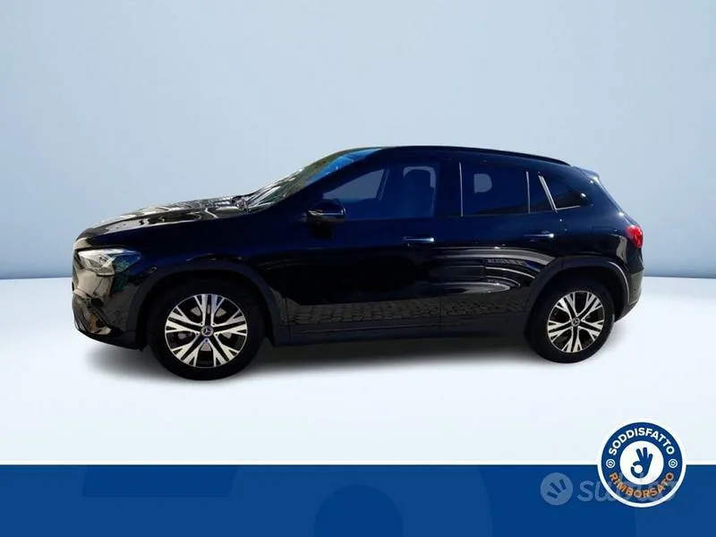 Mercedes-Benz Gla 2025 photo 3