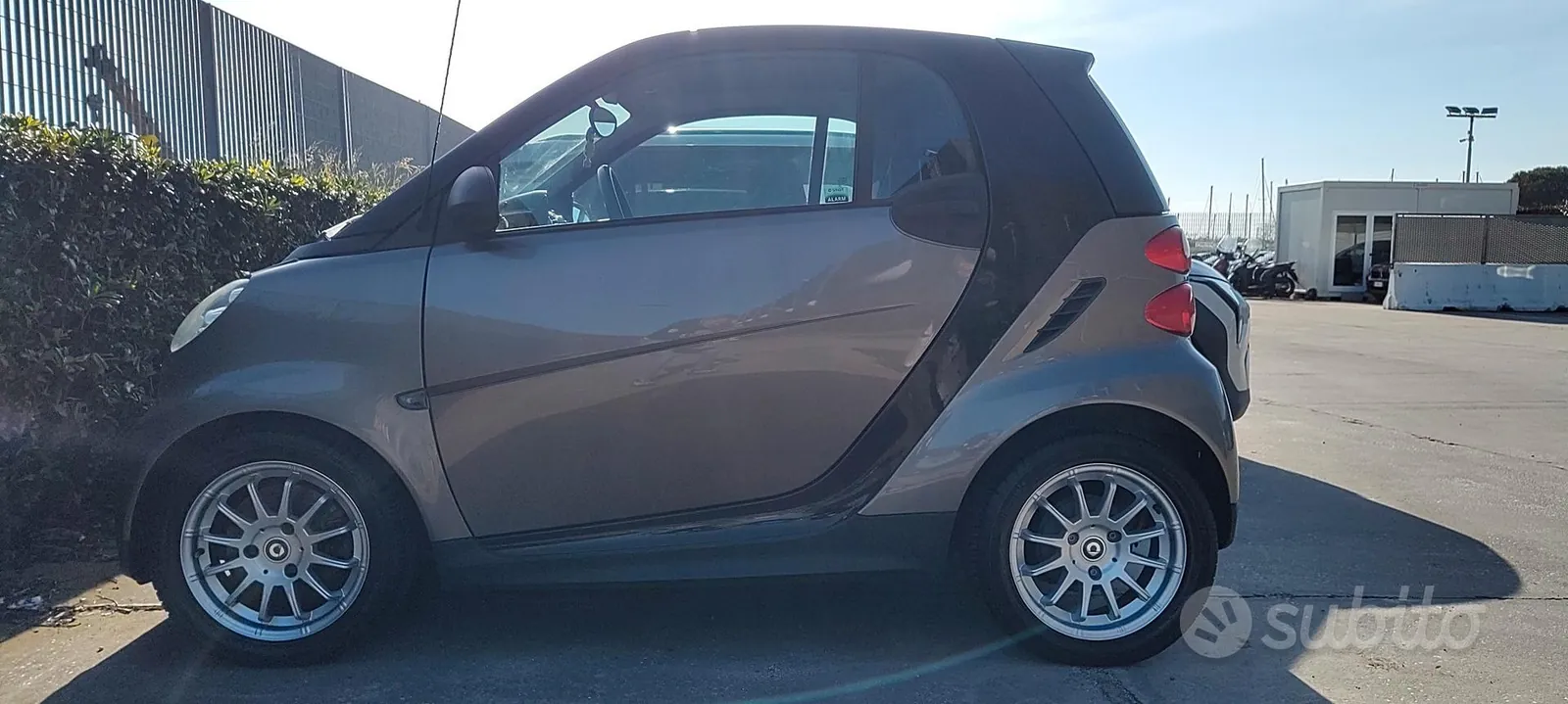 Smart Fortwo 2012 photo 4