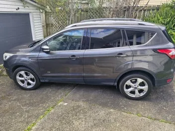 Ford Escape 2019 photo 2