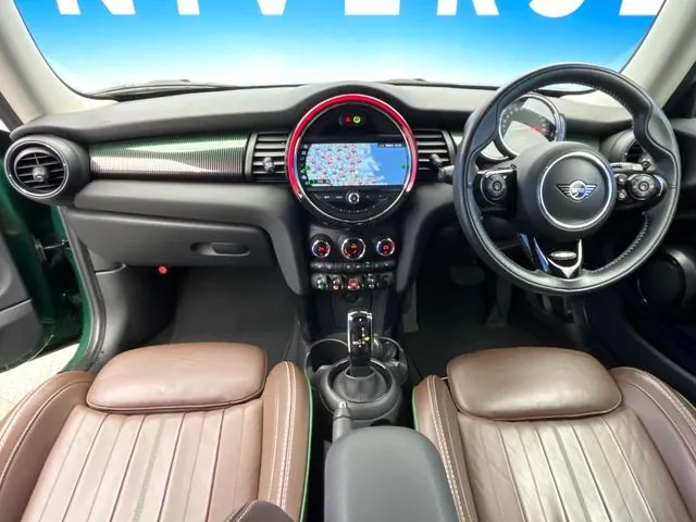 Mini Cooper 60 Years Edition 2019 photo 2