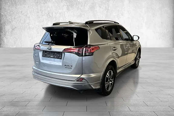 Toyota Rav4 2018 photo 5