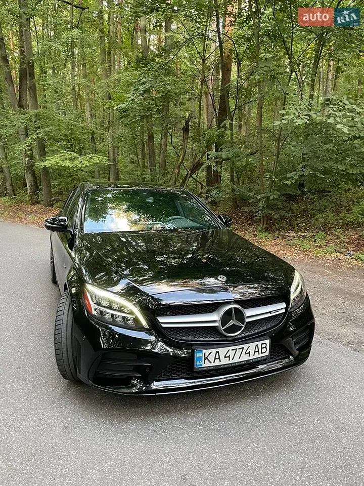 Mercedes-Benz C-Class 2020 photo 4