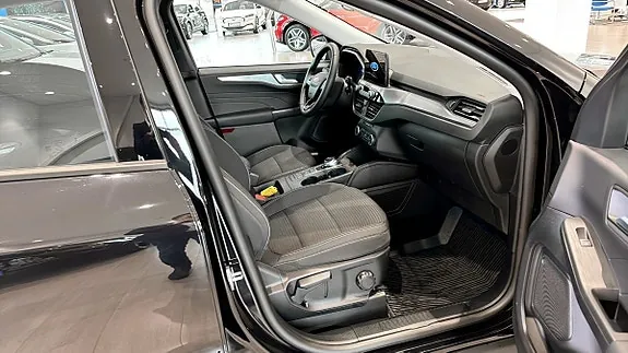 Ford Kuga 2023 photo 3
