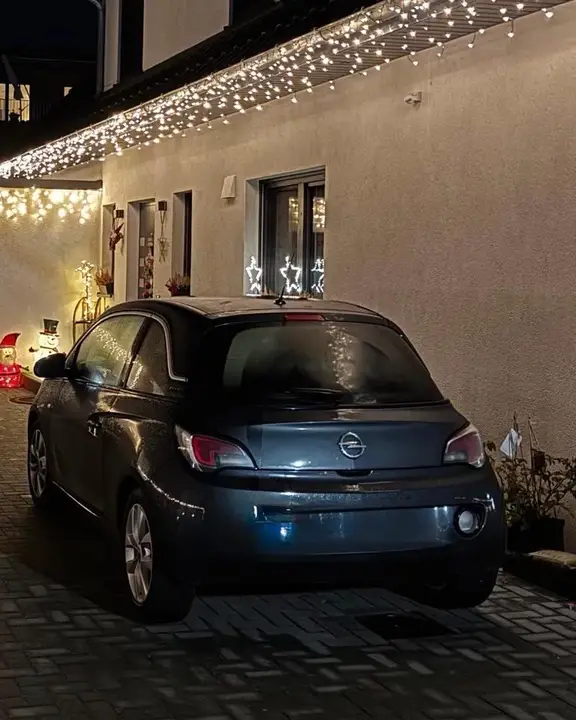 Opel Adam