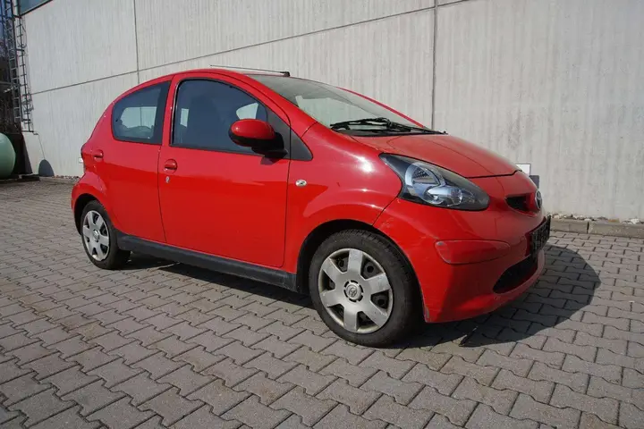 Toyota Aygo 2007 photo 2