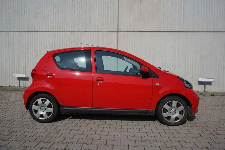 Toyota Aygo 2007 photo 3