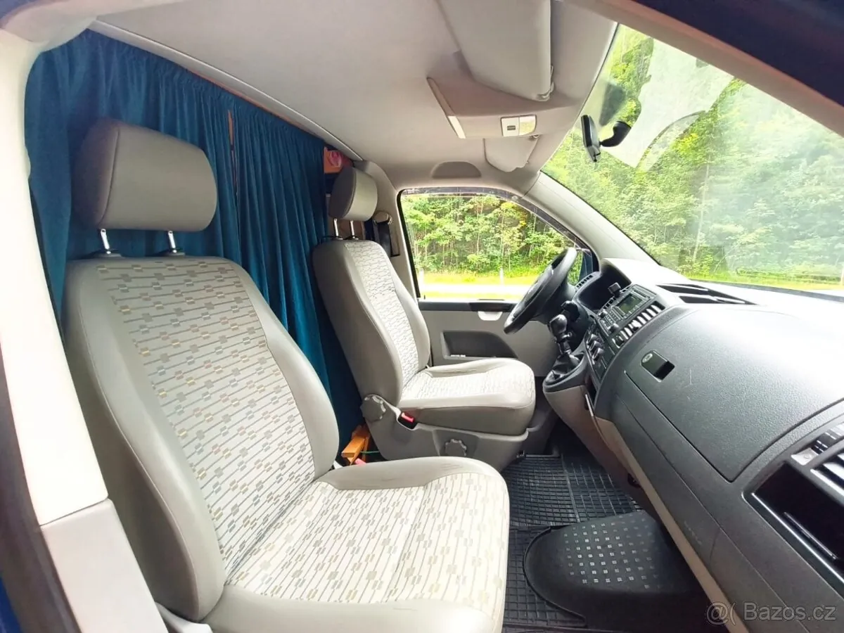 Volkswagen Transporter 2019 photo 5
