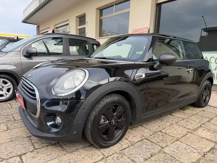 Mini Mini One 2015 photo 2
