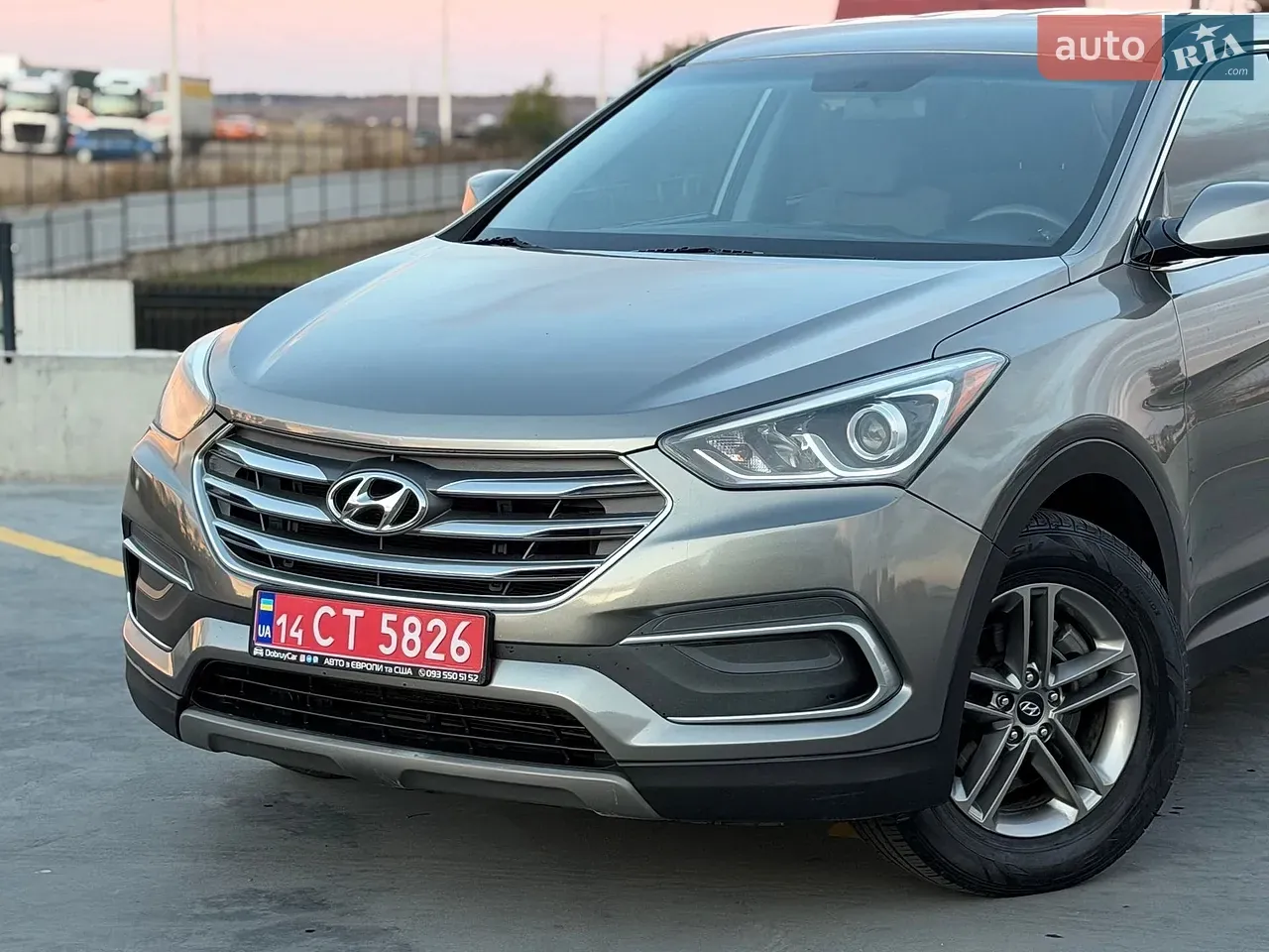 Hyundai Santa Fe 2018 photo 3