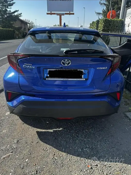 Toyota C-Hr 2021 photo 2